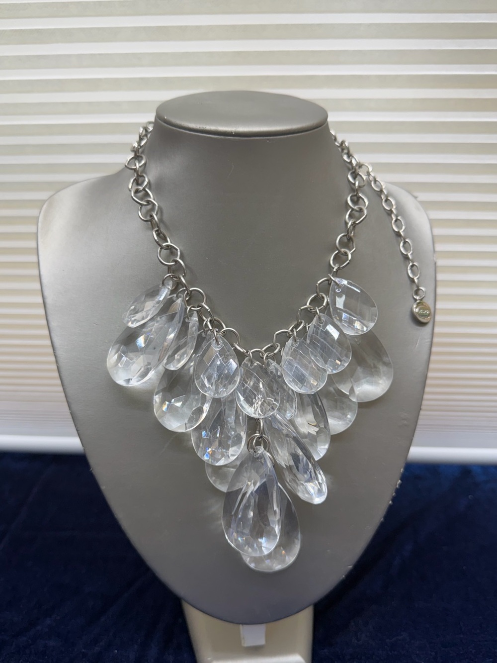 Vintage Graziano Clear Acrylic & Silver Tone Chain Necklace